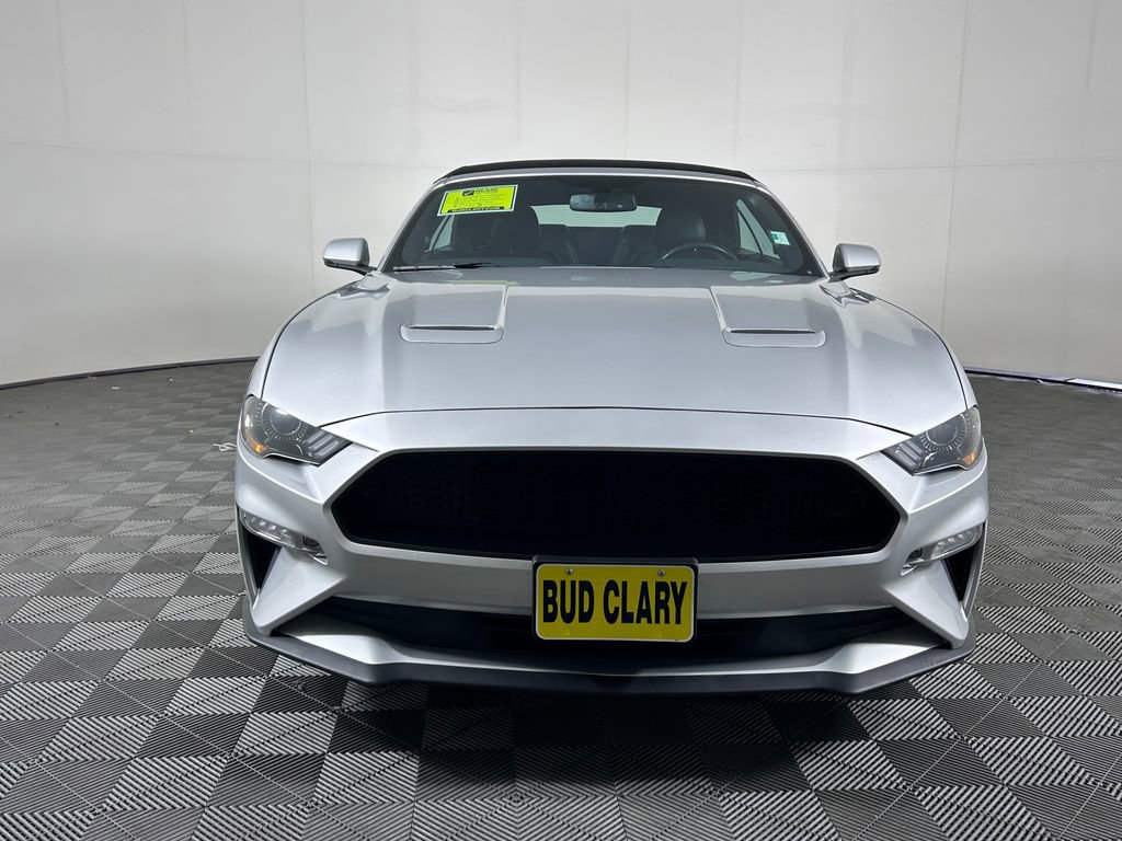 Used 2019 Ford Mustang Premium image 2