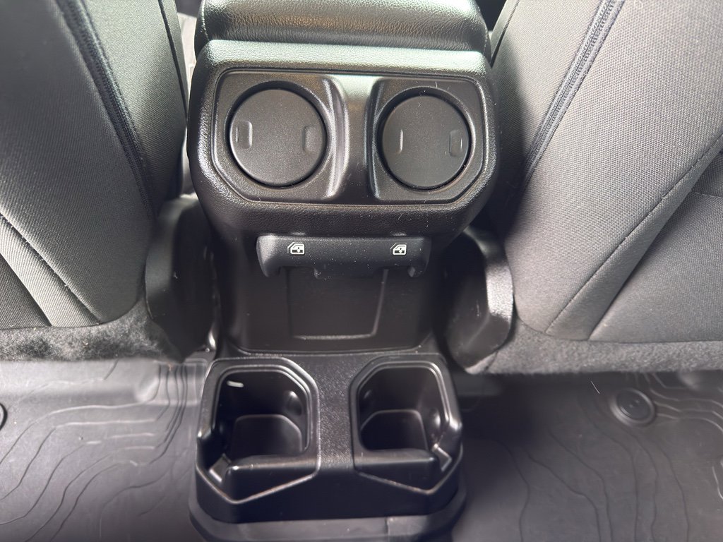 Used 2020 Jeep Gladiator Sport w/ Quick Order Package 24S image 31