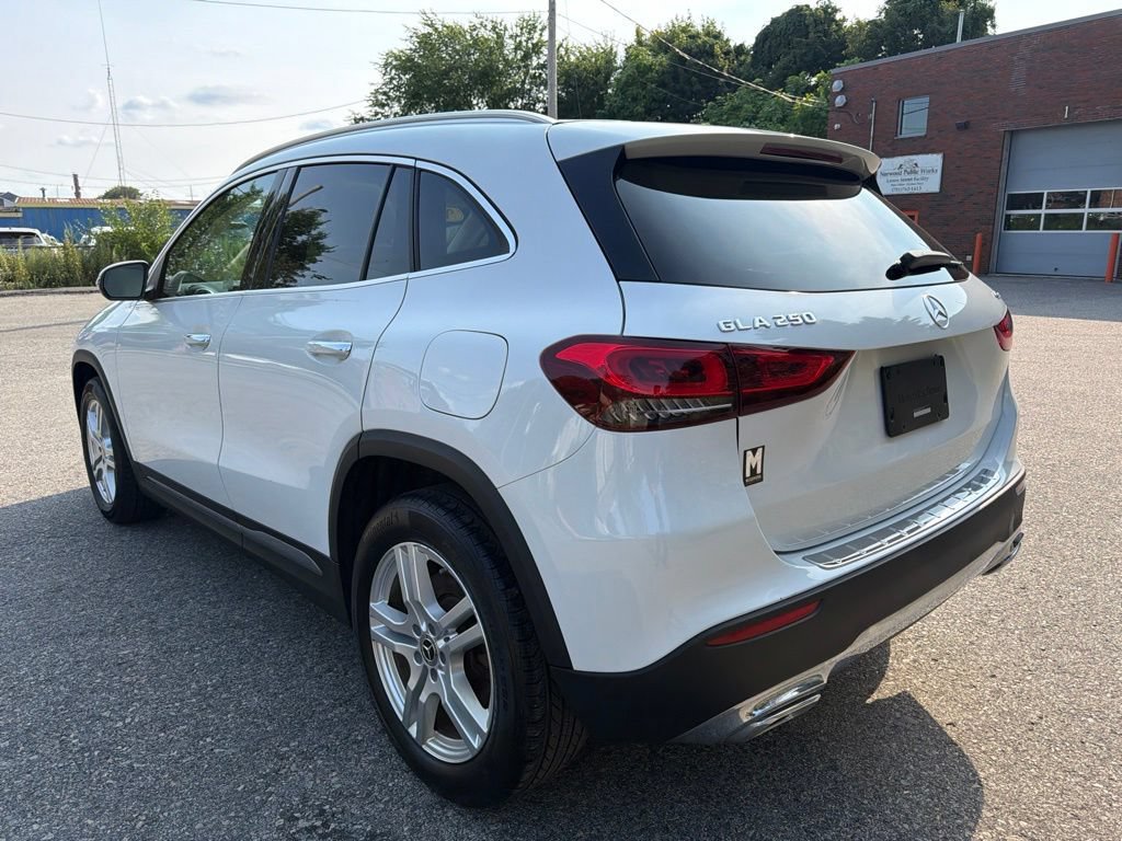 Used 2023 Mercedes-Benz GLA 250 4MATIC image 4