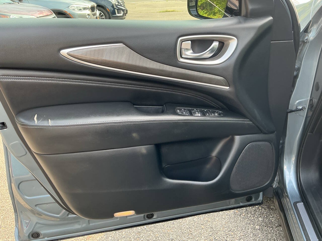 Used 2018 INFINITI QX60 Luxe AWD/4WD image 16