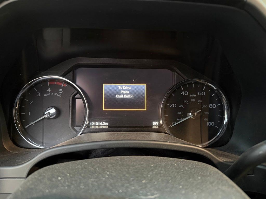 Used 2019 Ford F250 Platinum w/ Platinum Ultimate Package AWD/4WD image 10