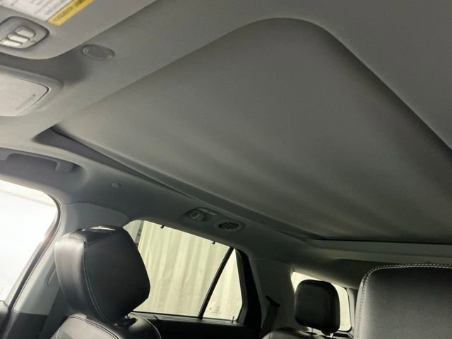 Used 2023 Ford Explorer Limited w/ Hybrid Equipment Group 310A image 16