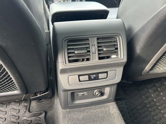 Used 2023 Audi SQ5 Premium Plus w/ Premium Plus Package image 15