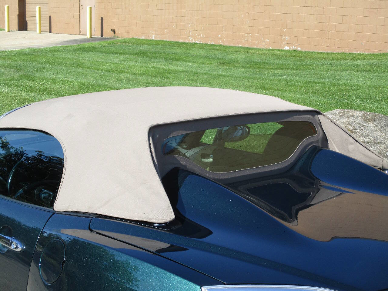 Used 2008 Saturn Sky w/ Premium Trim Package RWD image 41