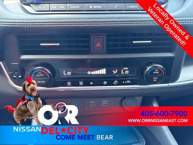 Used 2023 Nissan Rogue SV FWD image 25