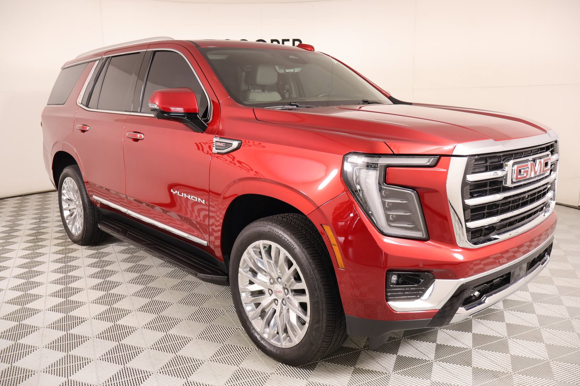 Used 2025 GMC Yukon Elevation w/ Elevation Premium Package