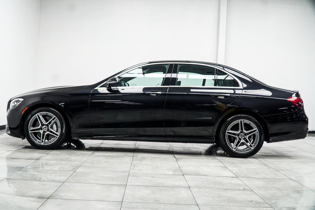 Used 2023 Mercedes-Benz E 350 4MATIC Sedan image 11