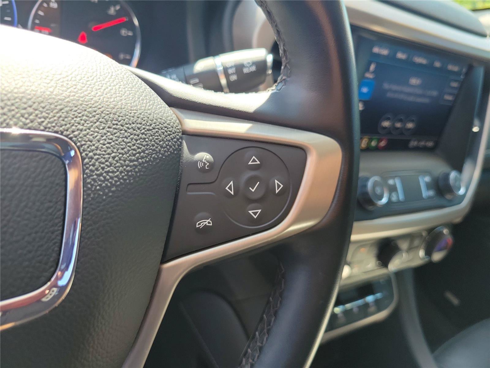 Used 2023 GMC Acadia Denali w/ Black Diamond Edition FWD image 26