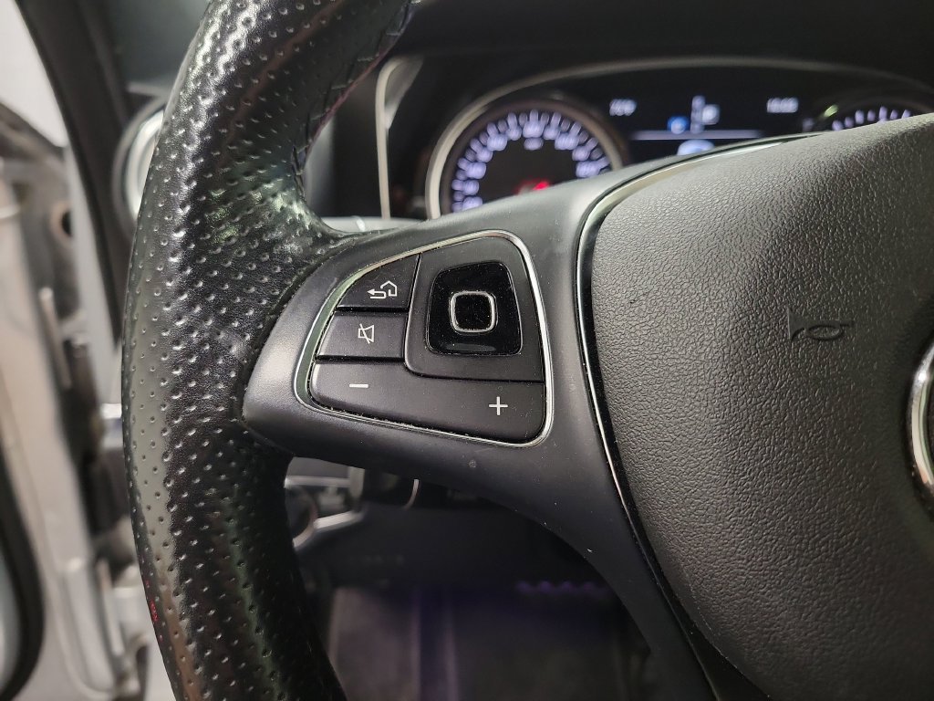 Used 2017 Mercedes-Benz E 300 image 27