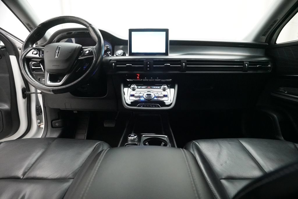 Used 2020 Lincoln Corsair AWD w/ Luxury Package image 5