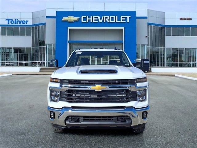 New 2026 Chevrolet Silverado 3500 LT image 3