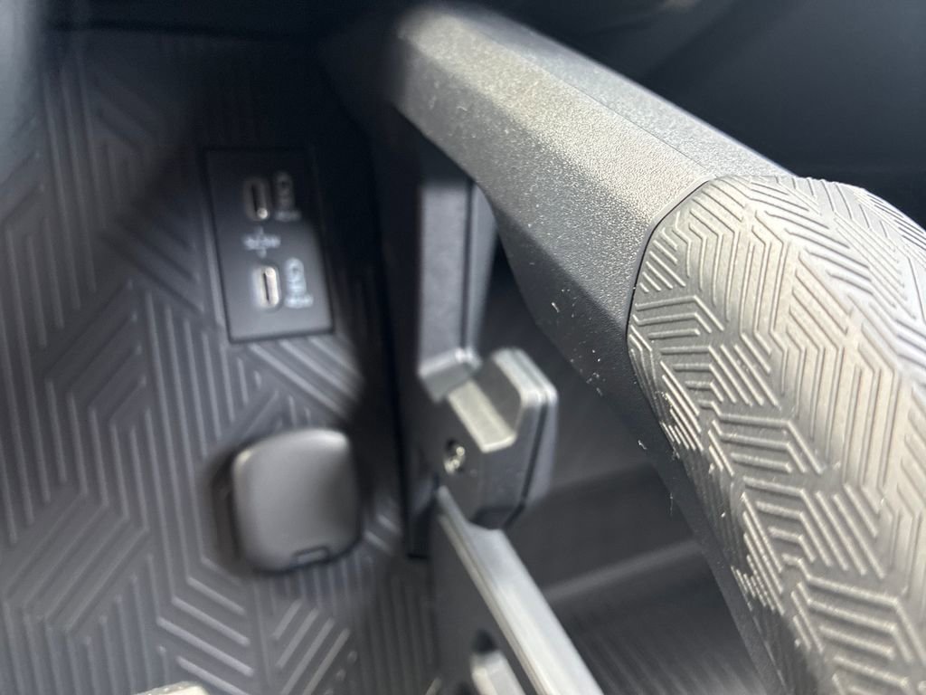 New 2026 Toyota 4Runner SR5 AWD/4WD image 26