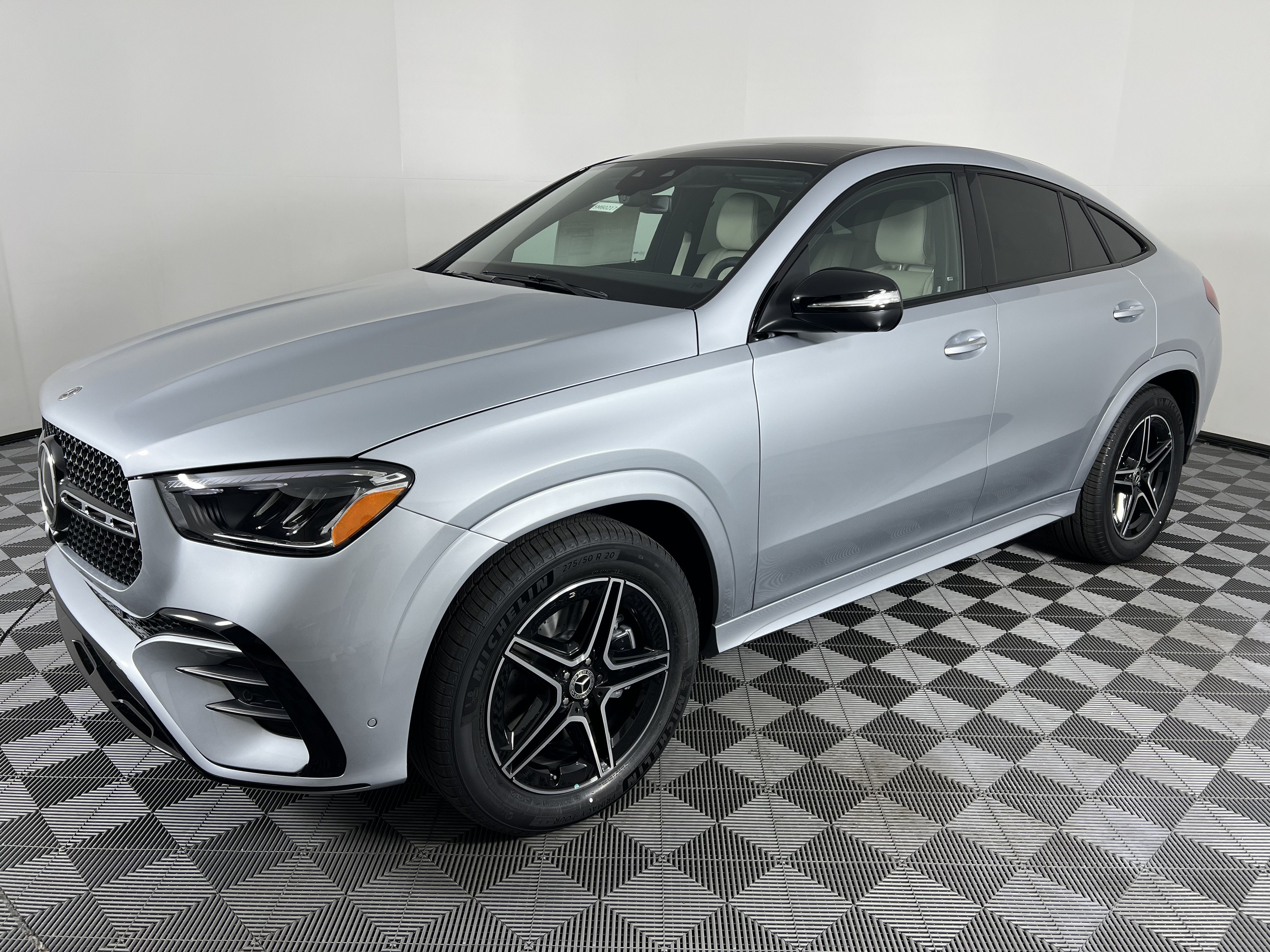 New 2026 Mercedes-Benz GLE 450 4MATIC Coupe image 8