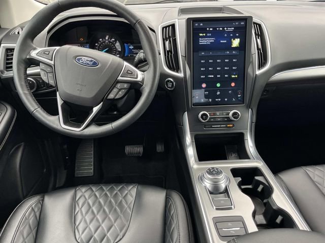 Used 2024 Ford Edge Titanium AWD/4WD image 18