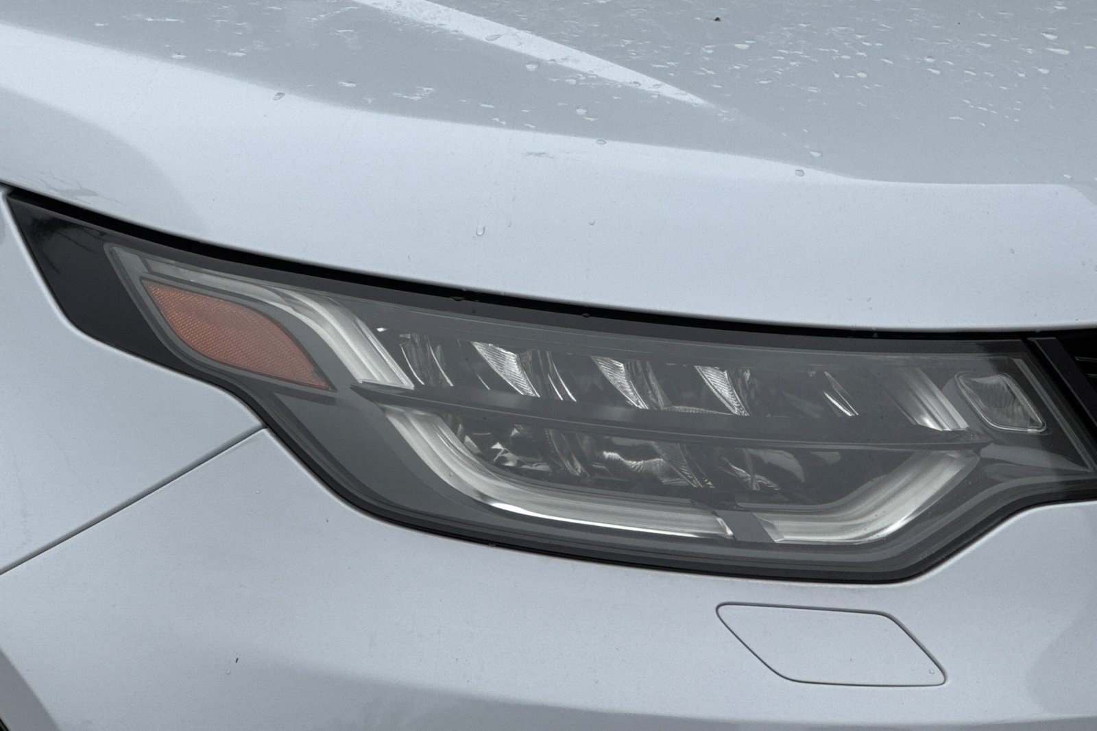 Used 2017 Land Rover Discovery HSE Luxury AWD/4WD image 12