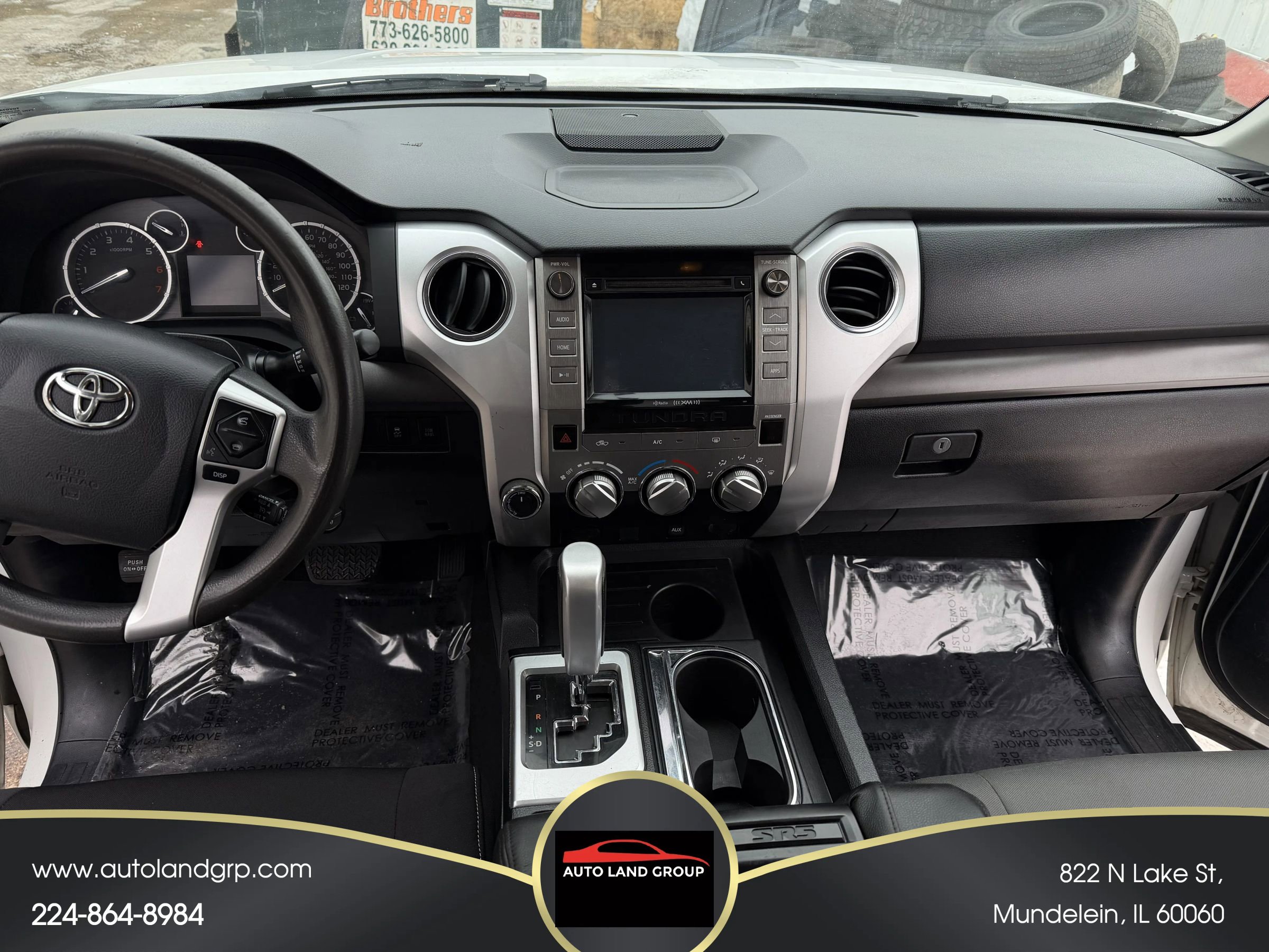 Used 2015 Toyota Tundra SR5 w/ SR5 Upgrade Package image 10