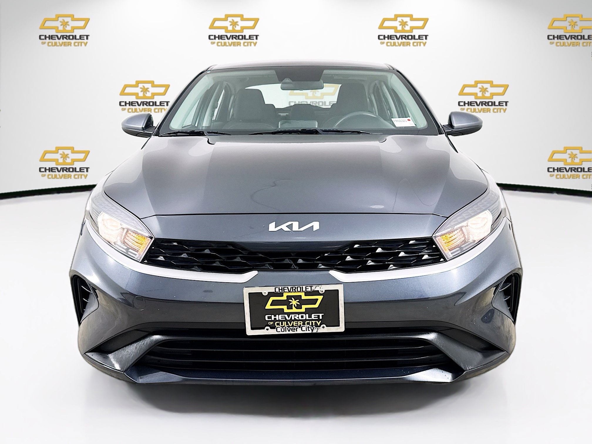 Used 2023 Kia Forte LXS FWD image 2