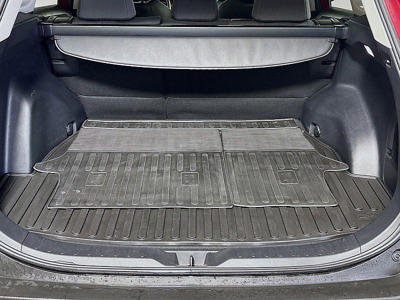 Used 2023 Toyota RAV4 XLE w/ Convenience Package image 25