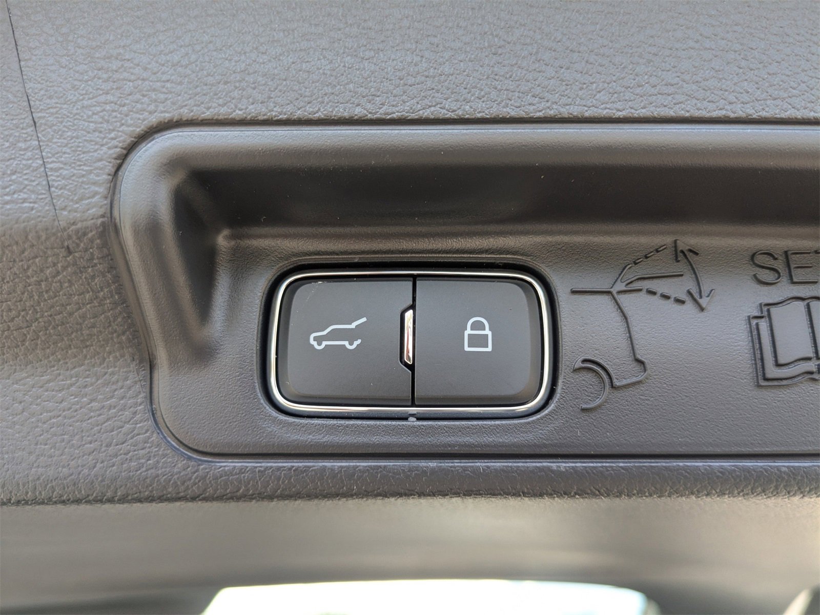 New 2025 Ford Explorer ST-Line w/ Premium Package image 14