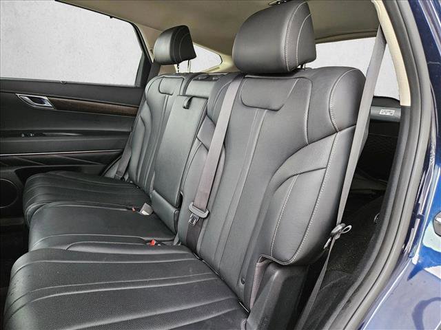 Used 2024 Genesis GV80 2.5T AWD/4WD image 18