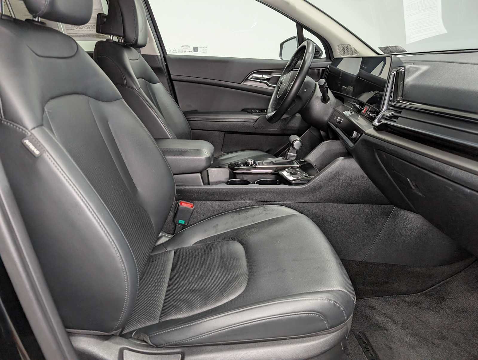 Certified 2023 Kia Sportage EX AWD/4WD image 43