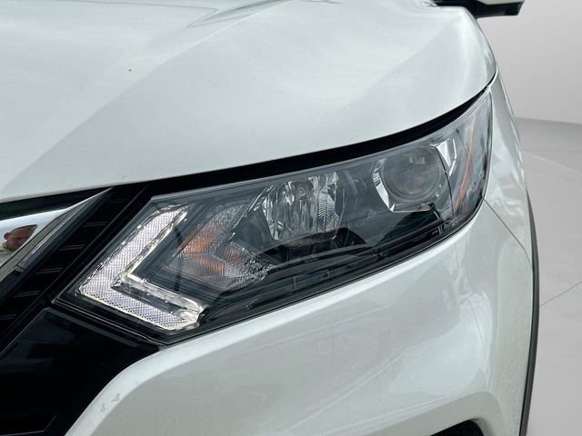 Used 2021 Nissan Rogue Sport SL image 28