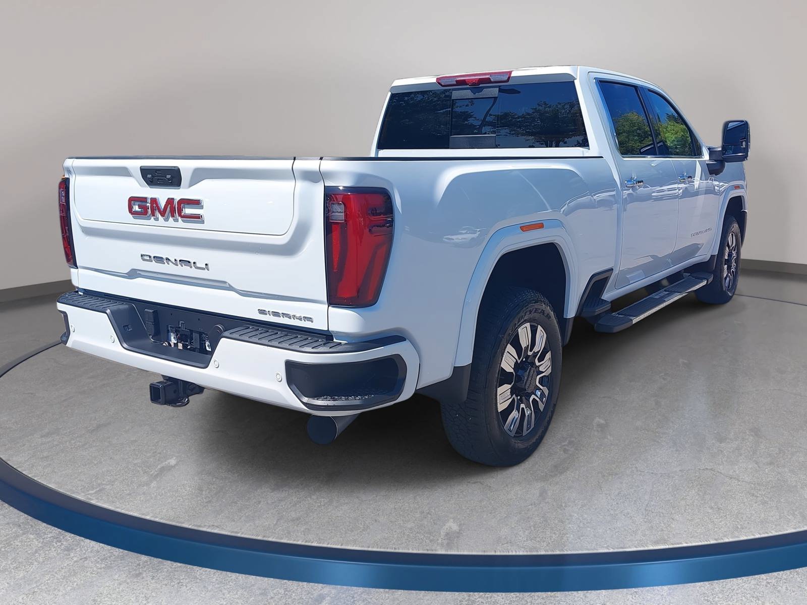 New 2026 GMC Sierra 2500 Denali w/ Denali Reserve Package AWD/4WD image 5