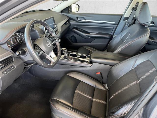 Used 2024 Nissan Altima 2.5 SR image 9