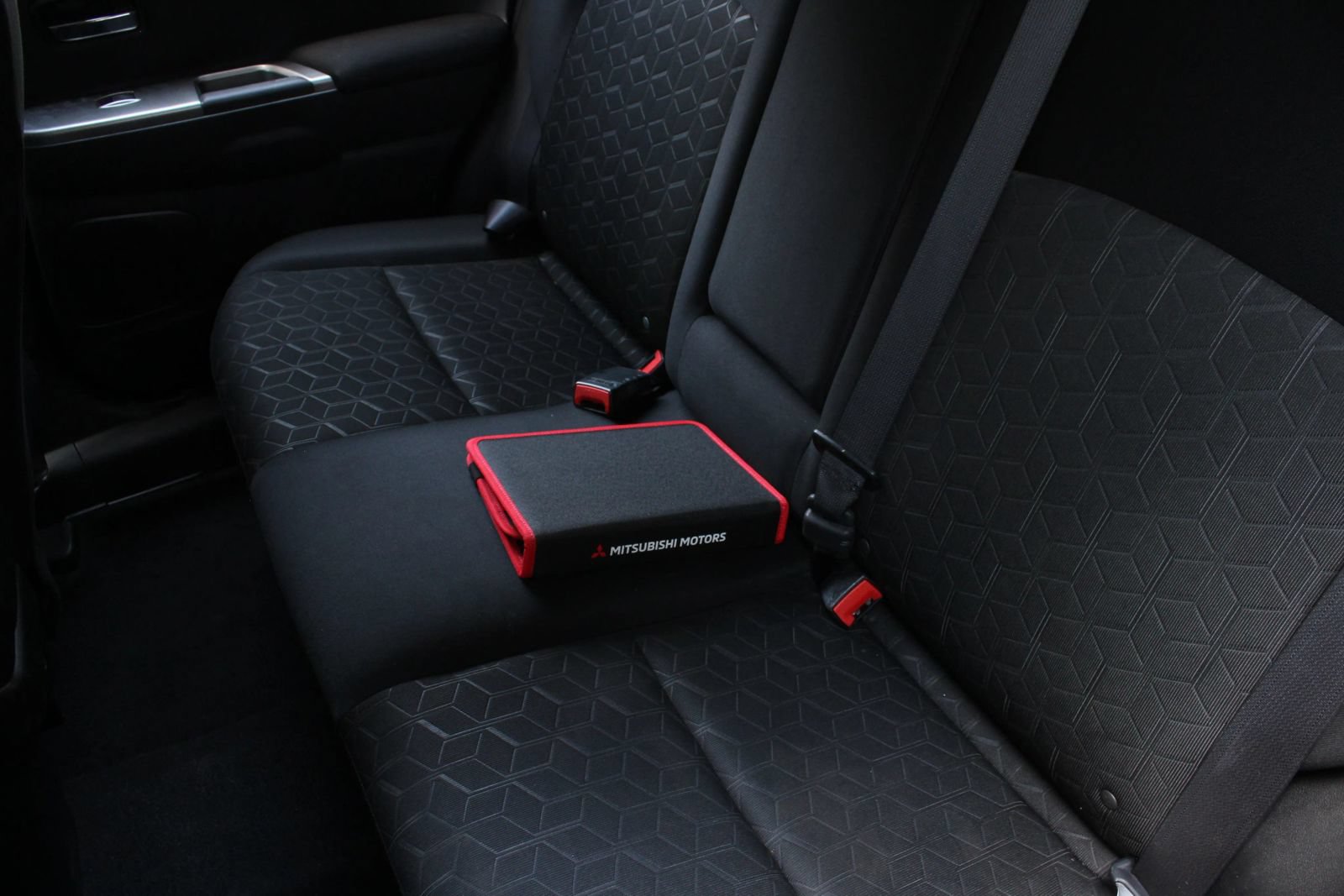 Used 2021 Mitsubishi Outlander Sport SE AWD/4WD image 19