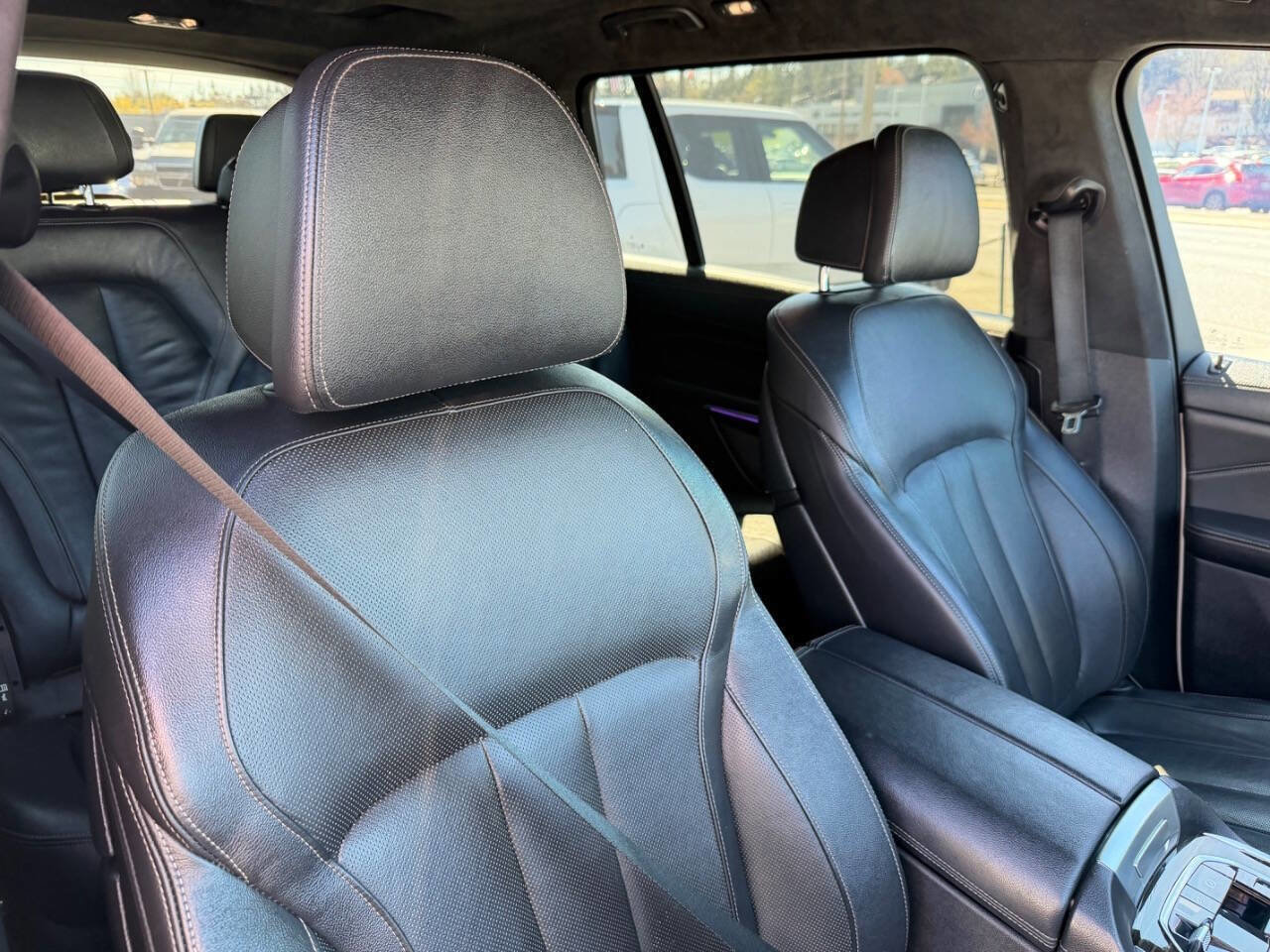 Used 2021 BMW X7 xDrive40i w/ M Sport Package image 18