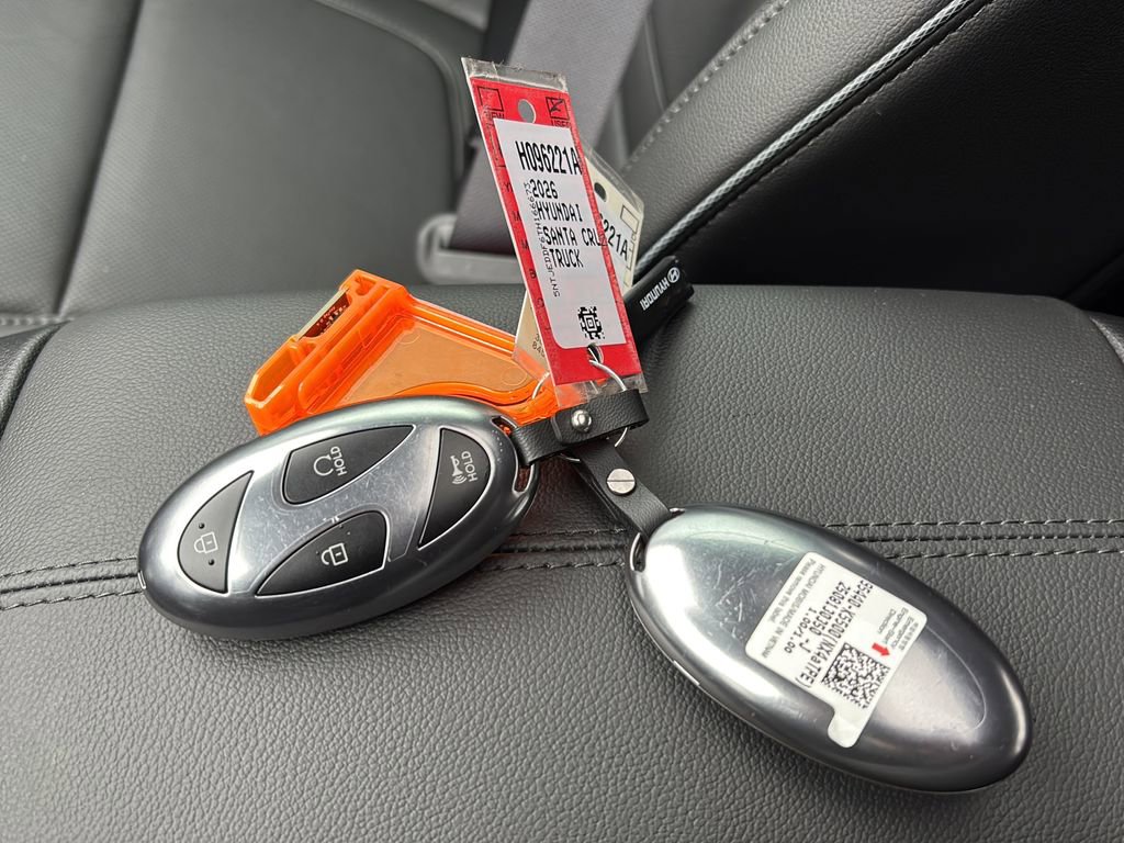 Certified 2026 Hyundai Santa Cruz Limited image 43