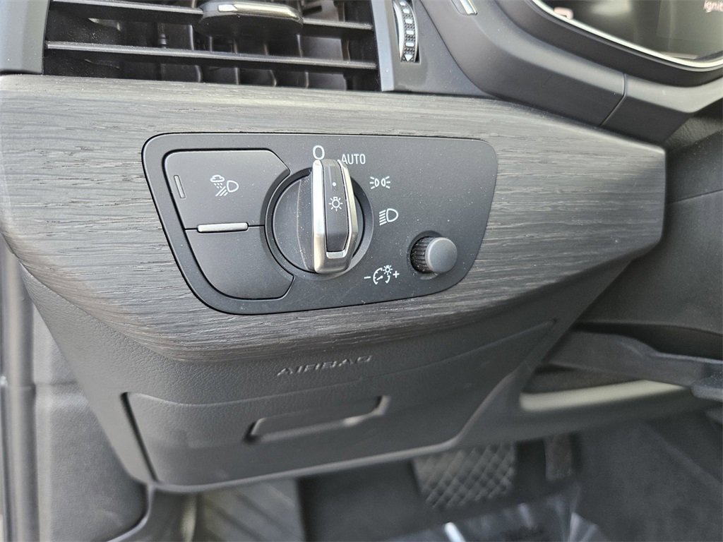 Used 2024 Audi A4 2.0T Premium Plus image 16