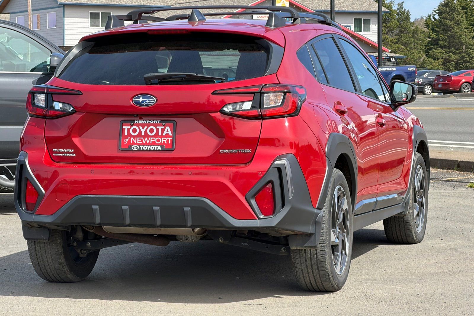 Used 2024 Subaru Crosstrek 2.5i Limited w/ Crosstrek Mirror Package AWD/4WD image 4