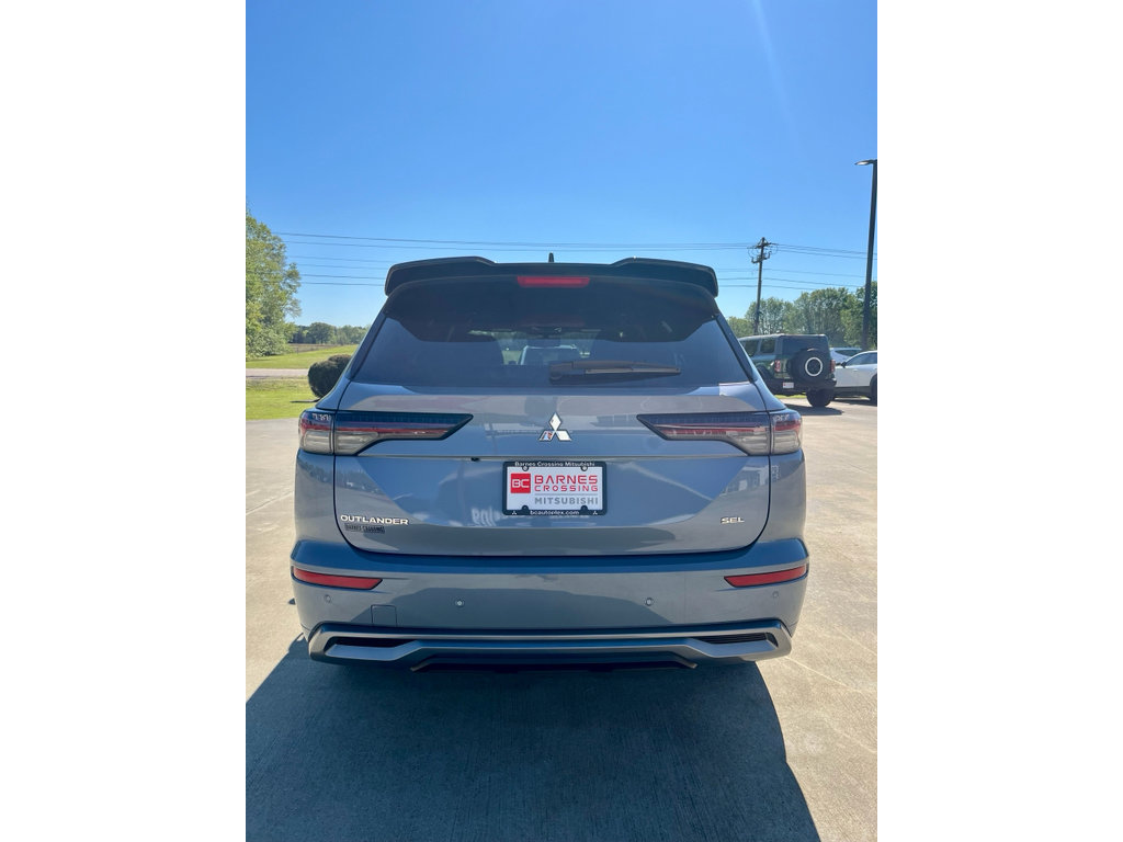 New 2026 Mitsubishi Outlander SEL FWD image 6