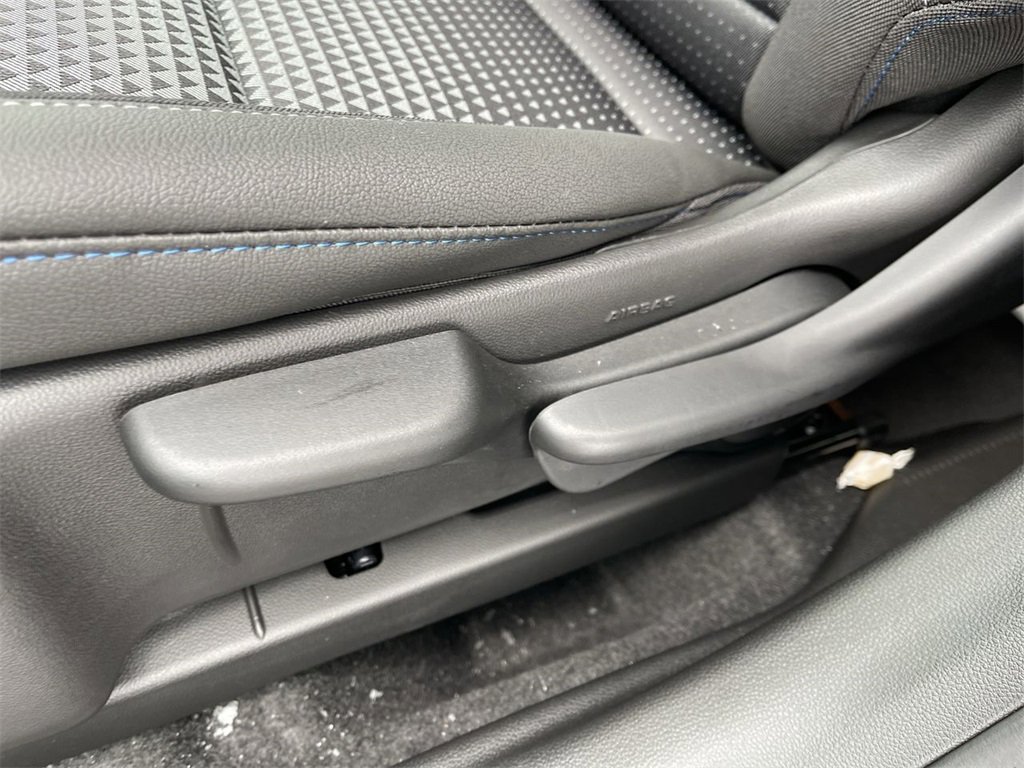 New 2026 Chevrolet Trax LT w/ Sunroof Package image 12