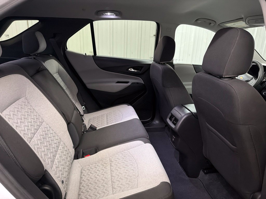 Used 2024 Chevrolet Equinox LT FWD image 22