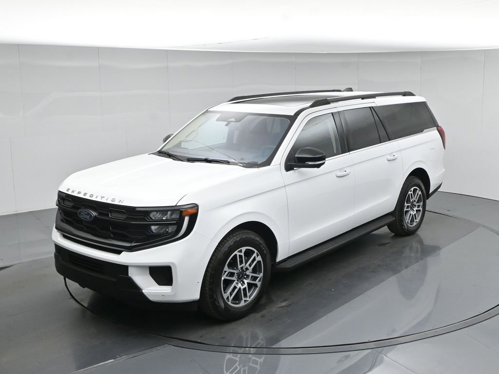 Used 2025 Ford Expedition Max Active AWD/4WD image 43