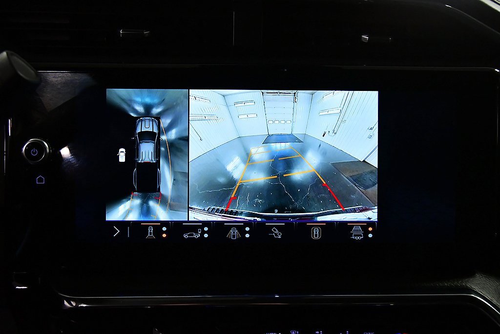 Used 2025 GMC Sierra 3500 Denali w/ Denali Reserve Package image 27