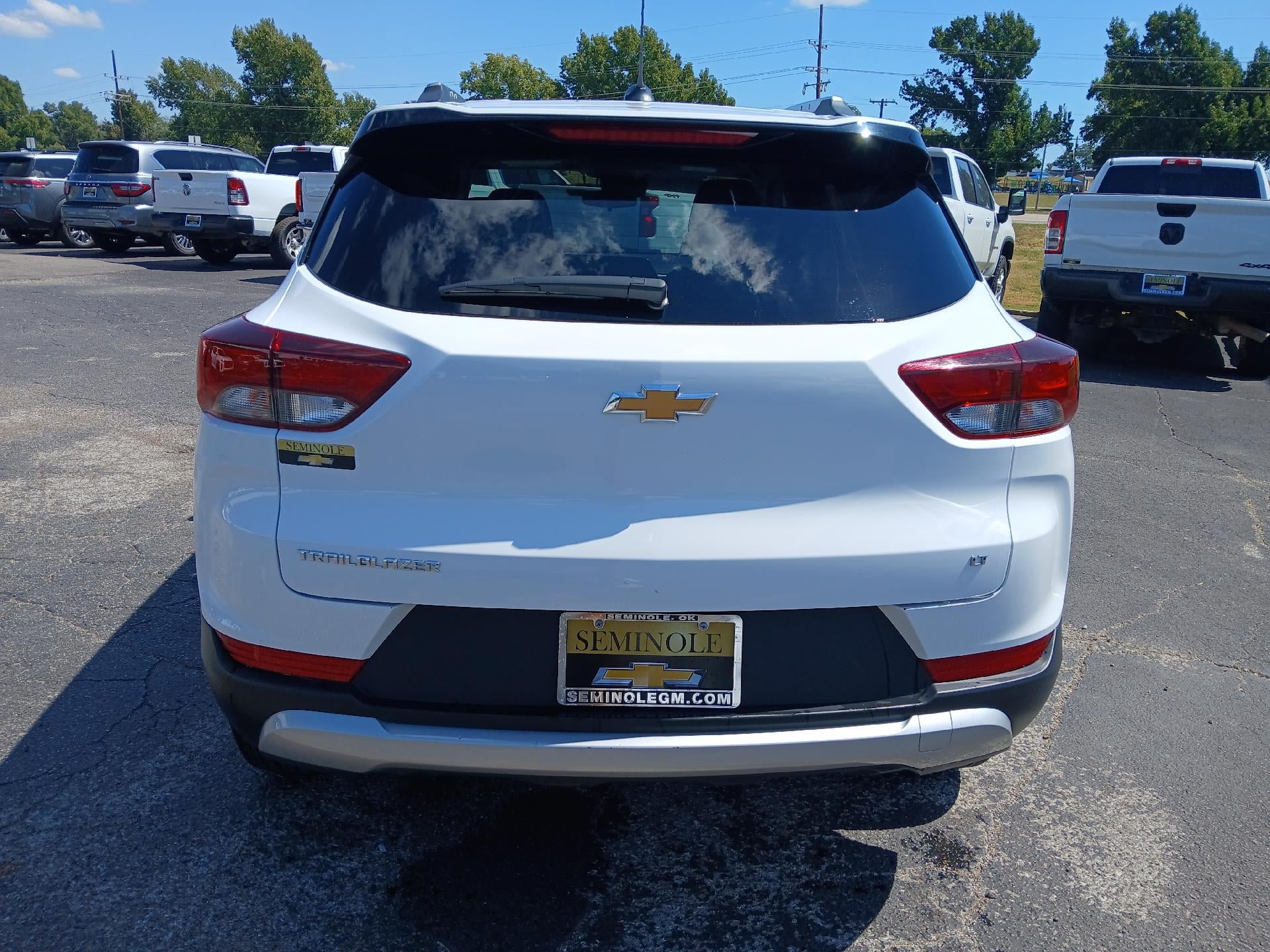 Used 2025 Chevrolet TrailBlazer LT FWD image 5