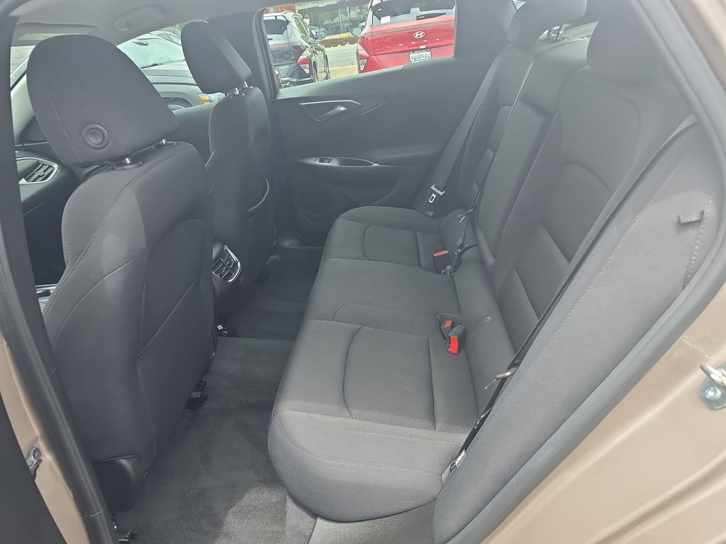 Used 2023 Chevrolet Malibu LT FWD image 22