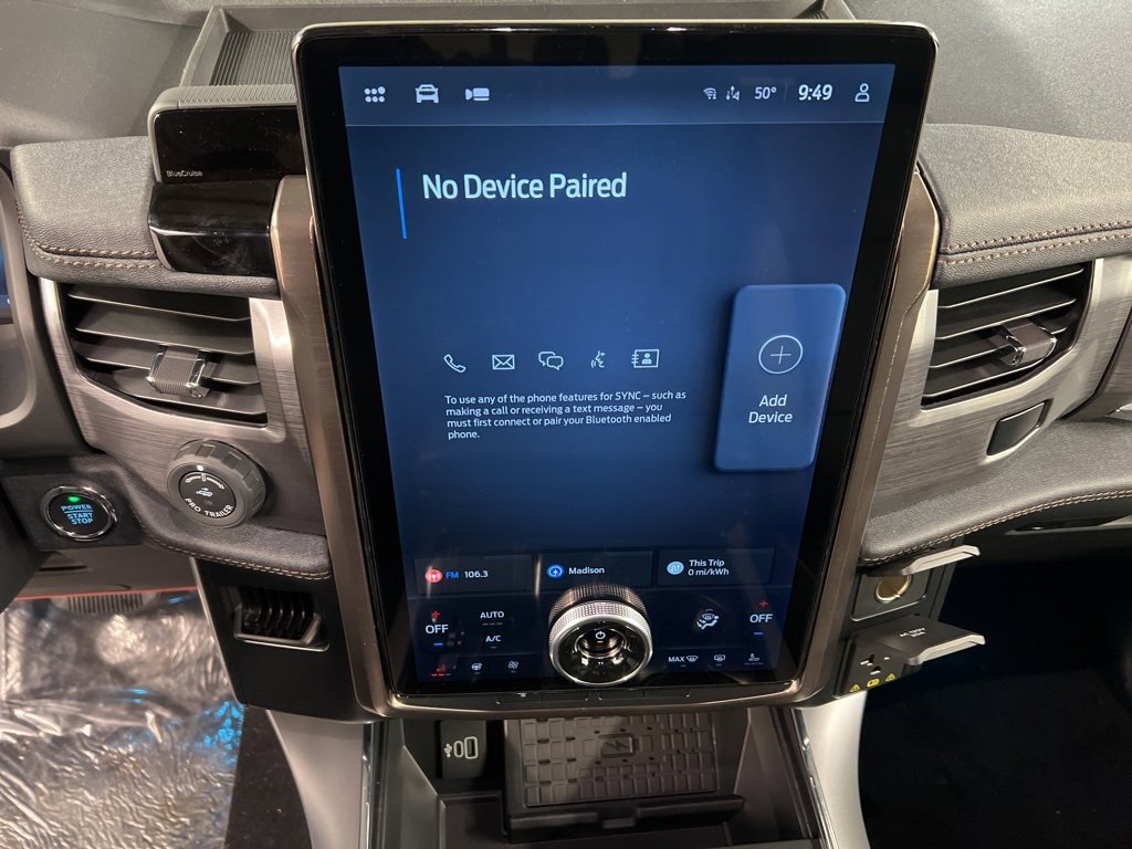 New 2025 Ford F150 Lightning Lariat image 10