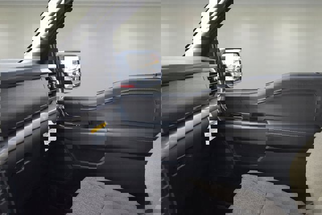 New 2025 Ford F150 XLT w/ Equipment Group 302A MID image 11