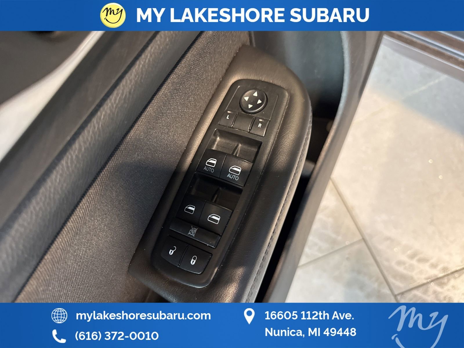 Used 2015 Chrysler 200 Limited w/ Comfort Group image 13