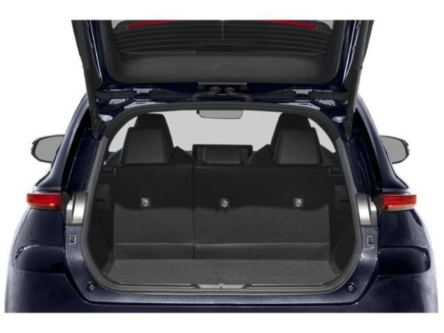 Used 2024 Toyota Venza XLE image 14