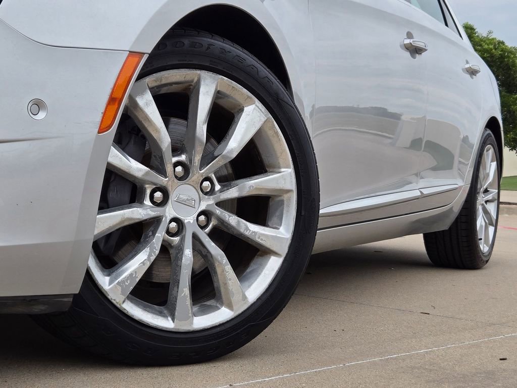 Used 2017 Cadillac XTS Luxury image 8