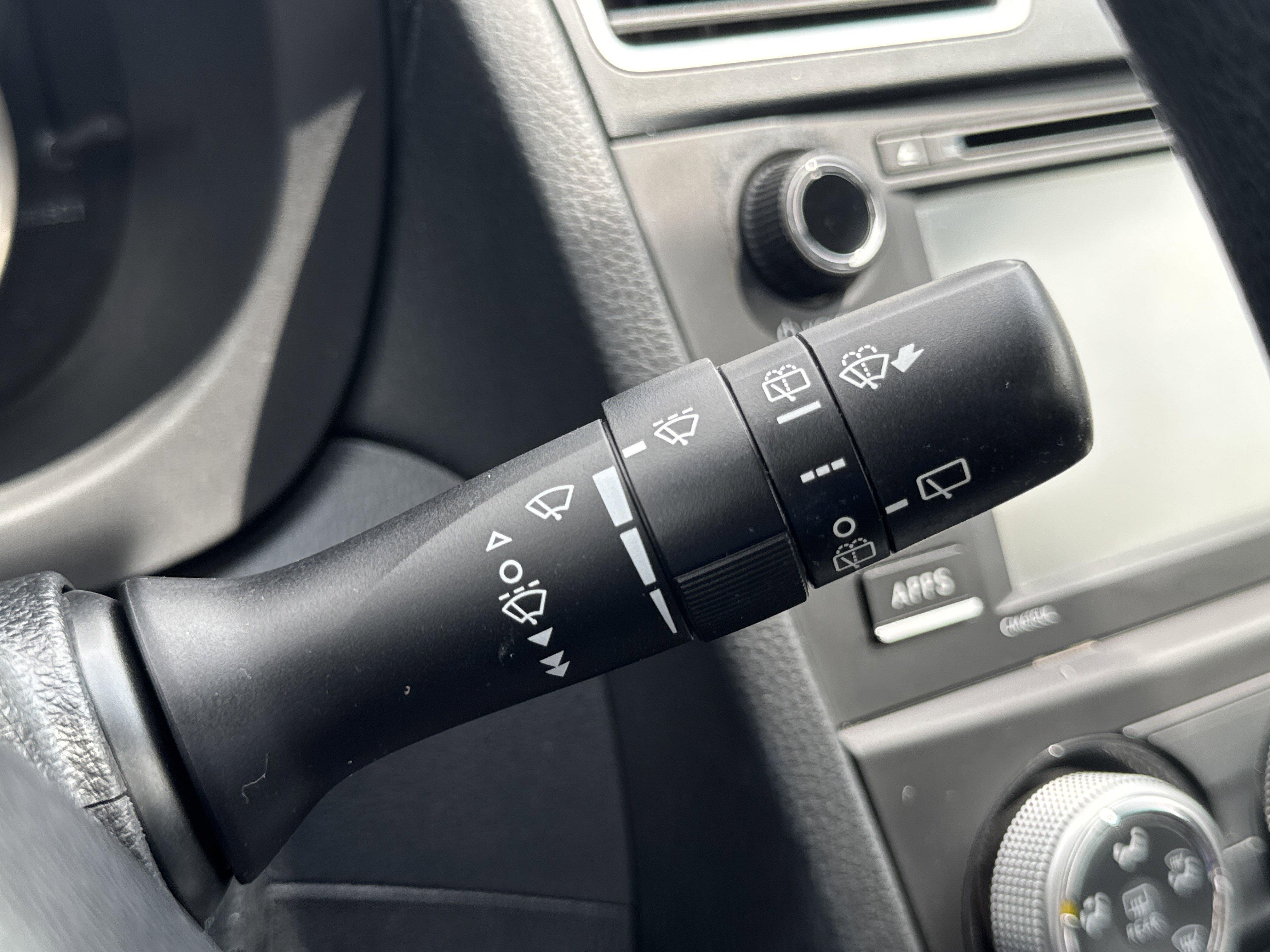 Used 2016 Subaru Impreza 2.0i AWD/4WD image 17