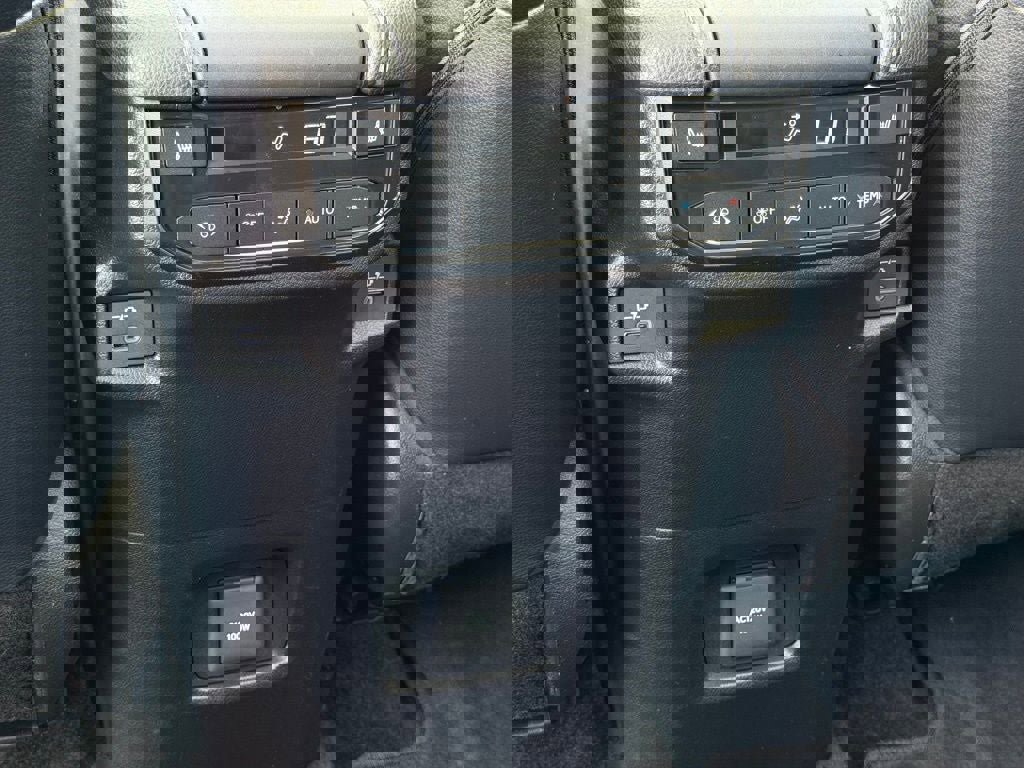 Used 2025 Toyota Grand Highlander Limited image 32