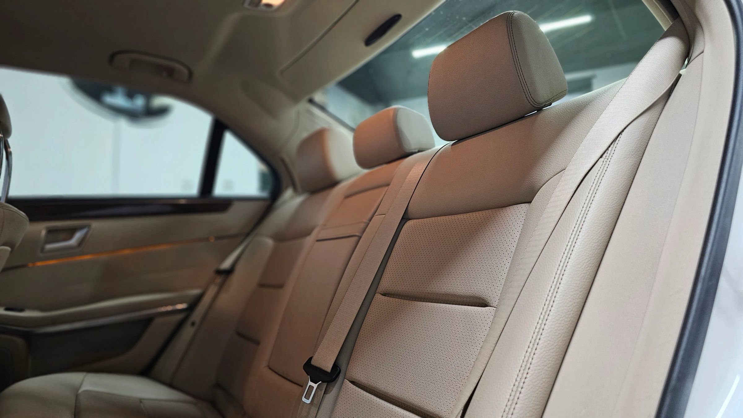 Used 2014 Mercedes-Benz E 250 BlueTEC Sedan image 37