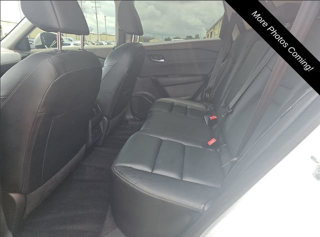 Used 2023 Nissan Rogue SL AWD/4WD image 7