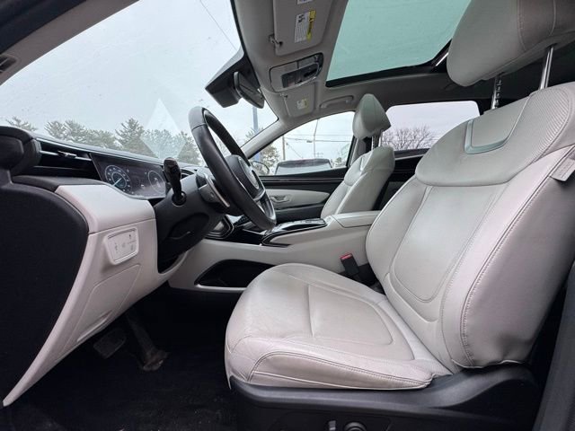 Used 2022 Hyundai Tucson Limited w/ Cargo Package image 10